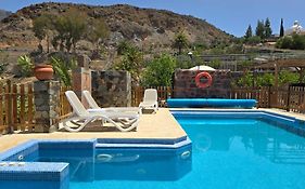casa rural LA LIMERA con piscina privada